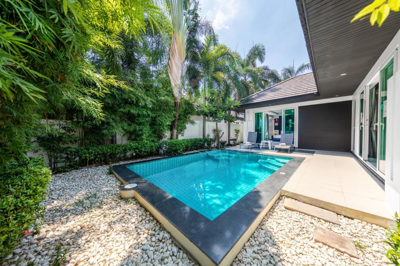 Colibri Pool Villa Pattaya Джомтиен Бийч Екстериор снимка